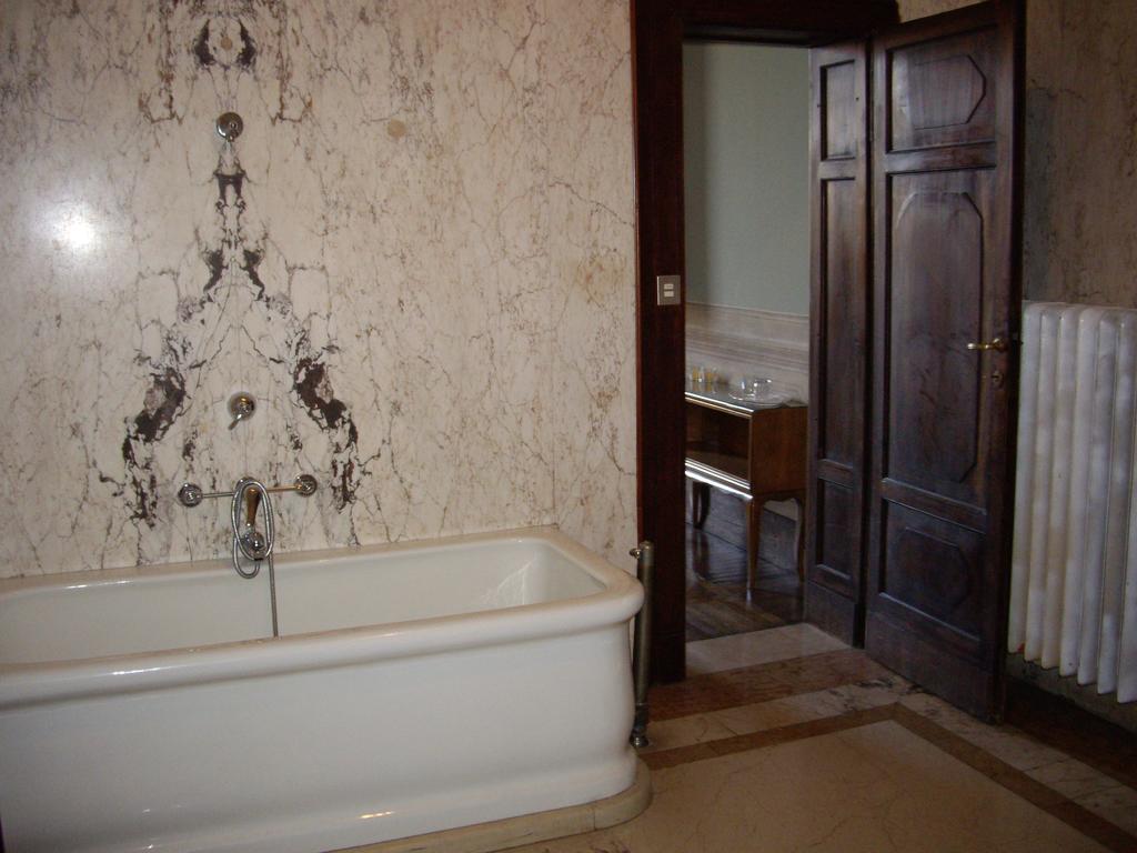 בולוניה Villa Benni B&B חדר תמונה